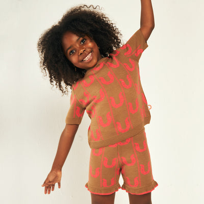 Conjunto de short y camisa para niña en tejido de punto.  Ropa para niñas de 1 a 9 años en Rainbow Riders. 